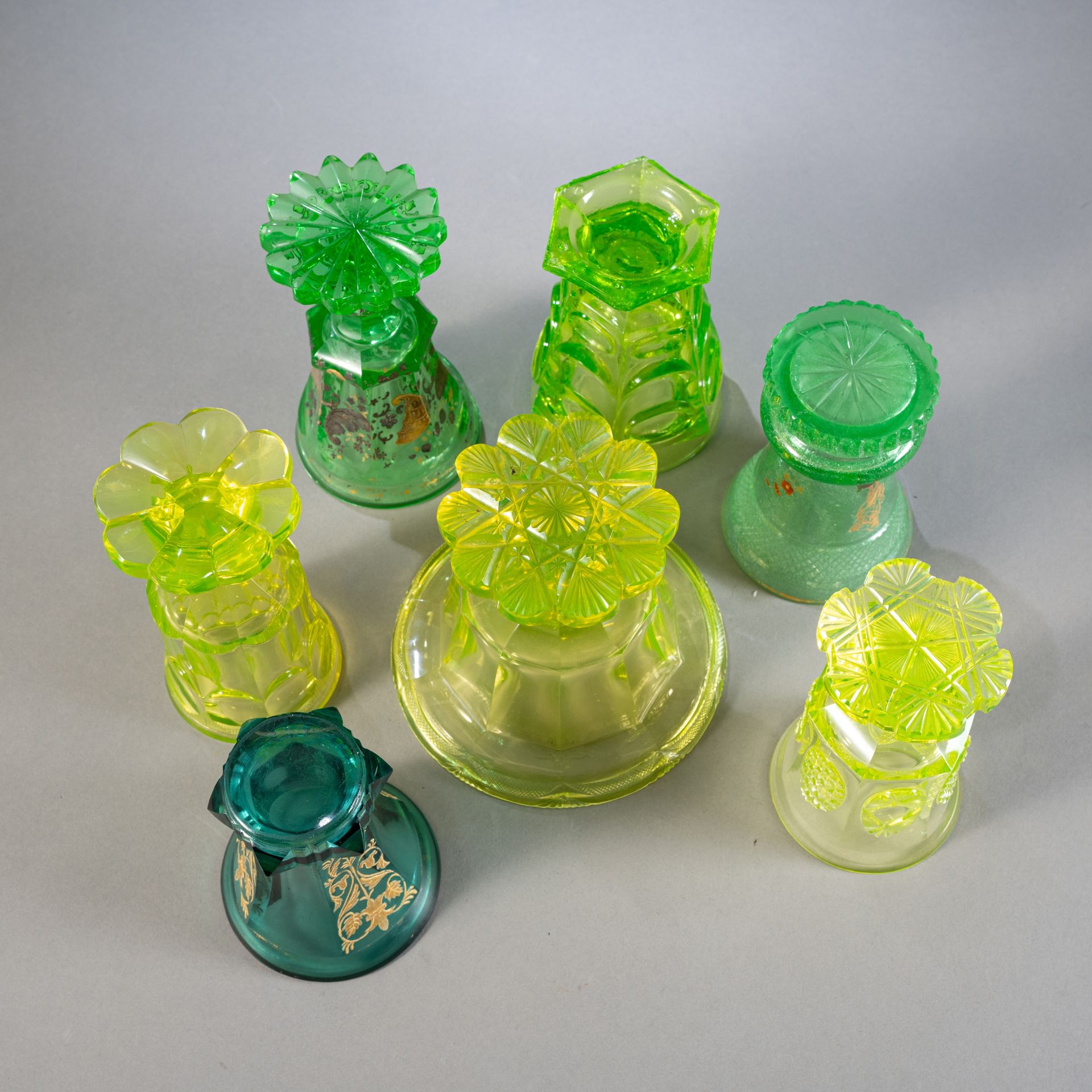 6 Gläser und Aufsatzschale - Bild 5 aus 5