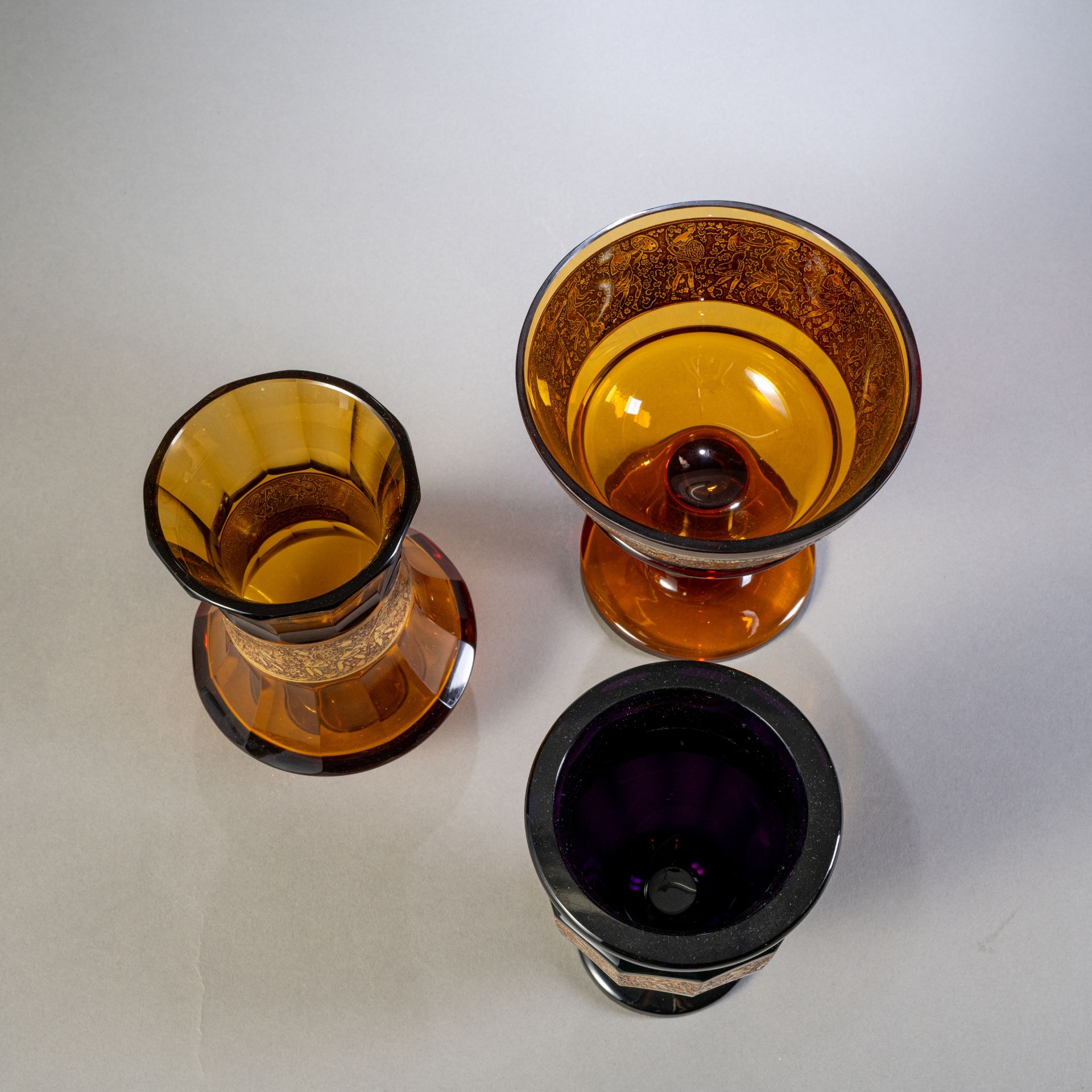 Zwei Vasen und Aufsatzschale - Bild 3 aus 4