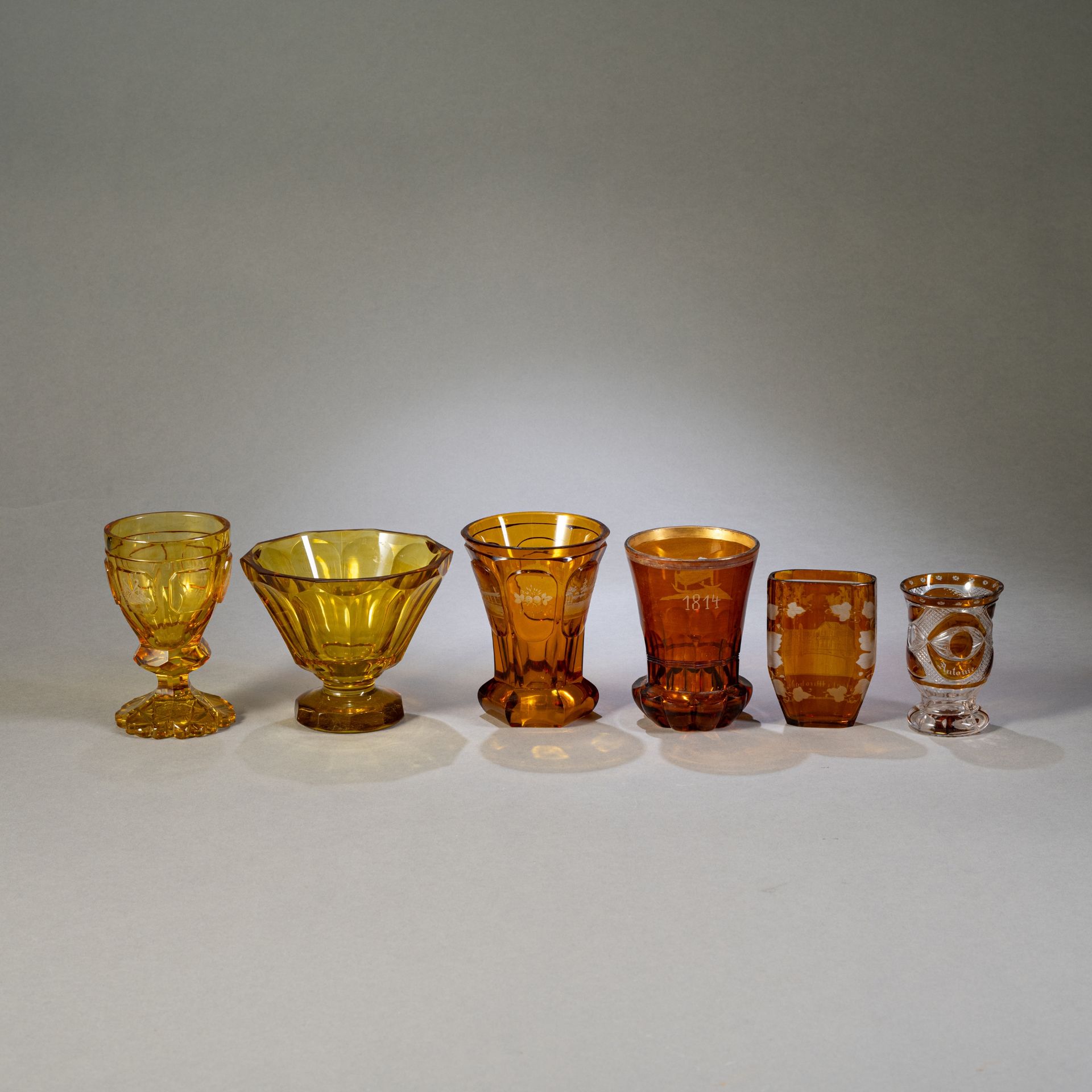 Fünf Badegläser und Aufsatzschale - Bild 2 aus 4