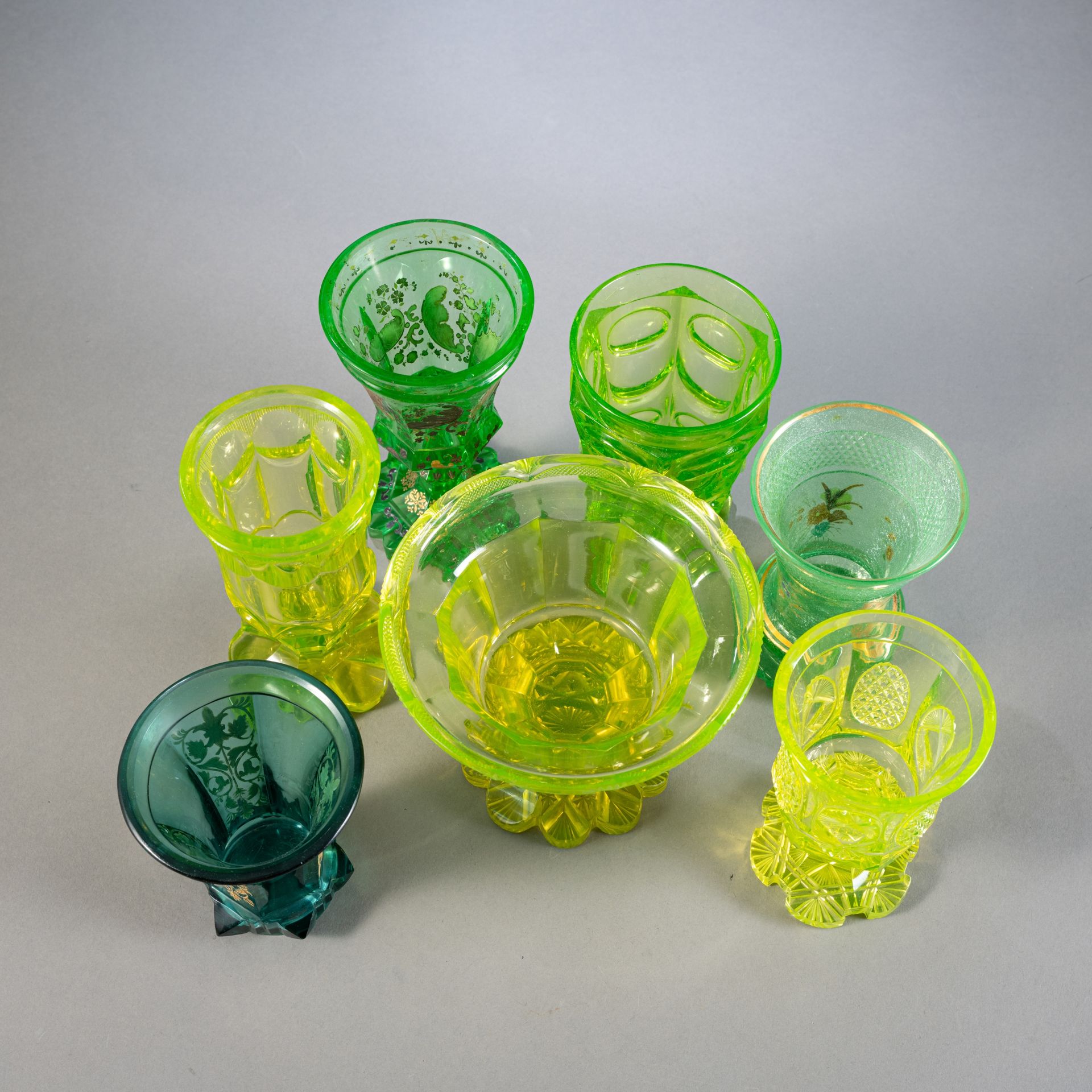 6 Gläser und Aufsatzschale - Bild 4 aus 5