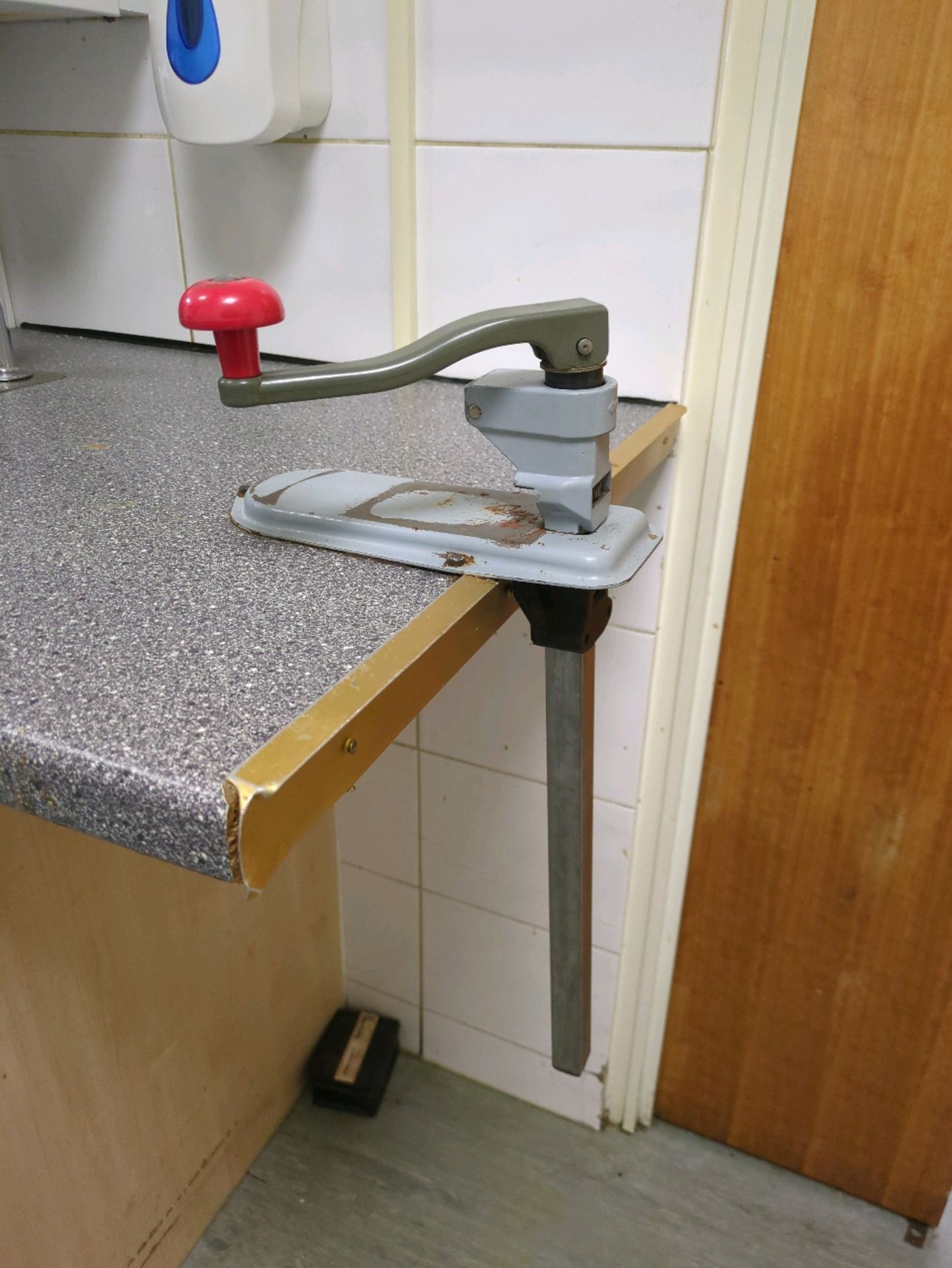 Commercial Counter Tin Opener