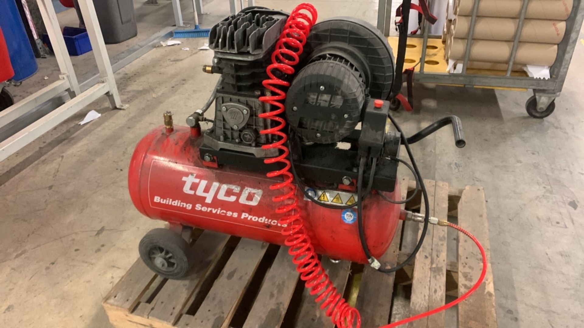 Tyco Air Compressor Model 1461271000 - Image 5 of 5