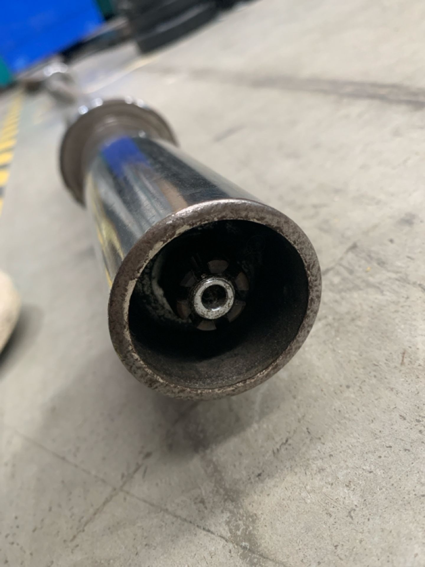 EZ Curl Bar - Image 5 of 5