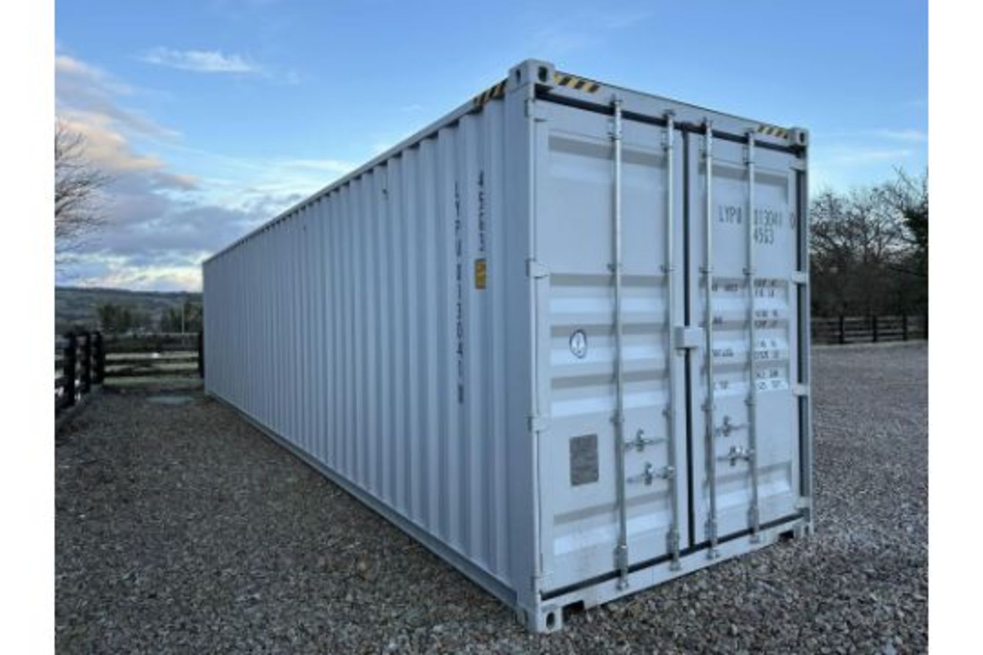 1 x 40ft, 4 Door Side Opening Shipping Container (DELIVERY ONLY) - Image 2 of 12