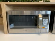 Samsung CM1089 Microwave