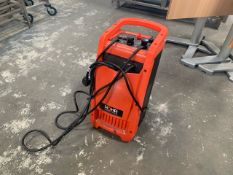 Rohr Battery Charger / Jump Starter - No Reserve