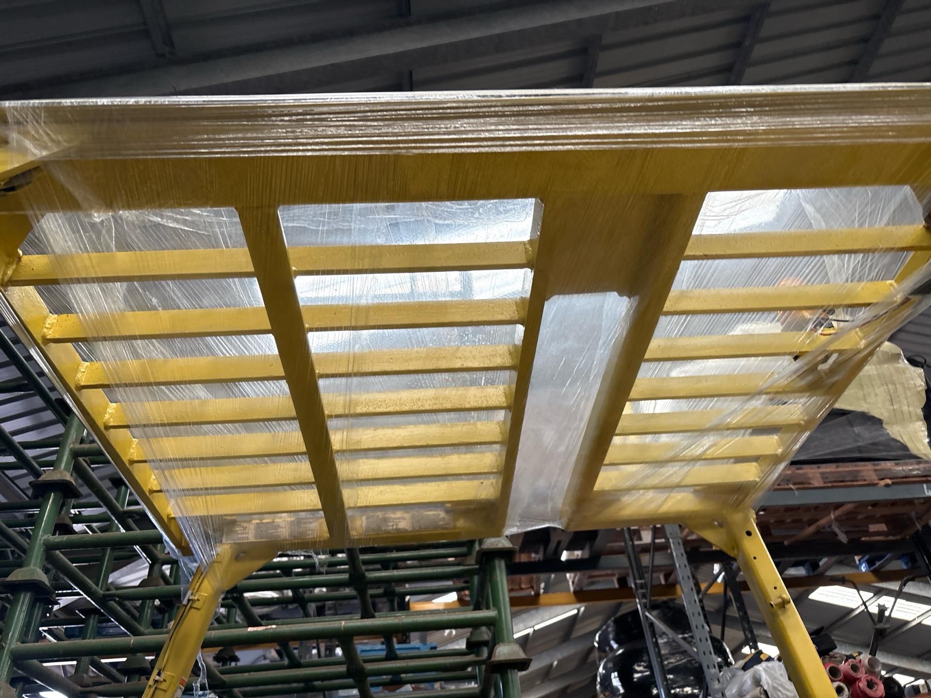 Hyster E4.00XL Forklift - Image 16 of 17