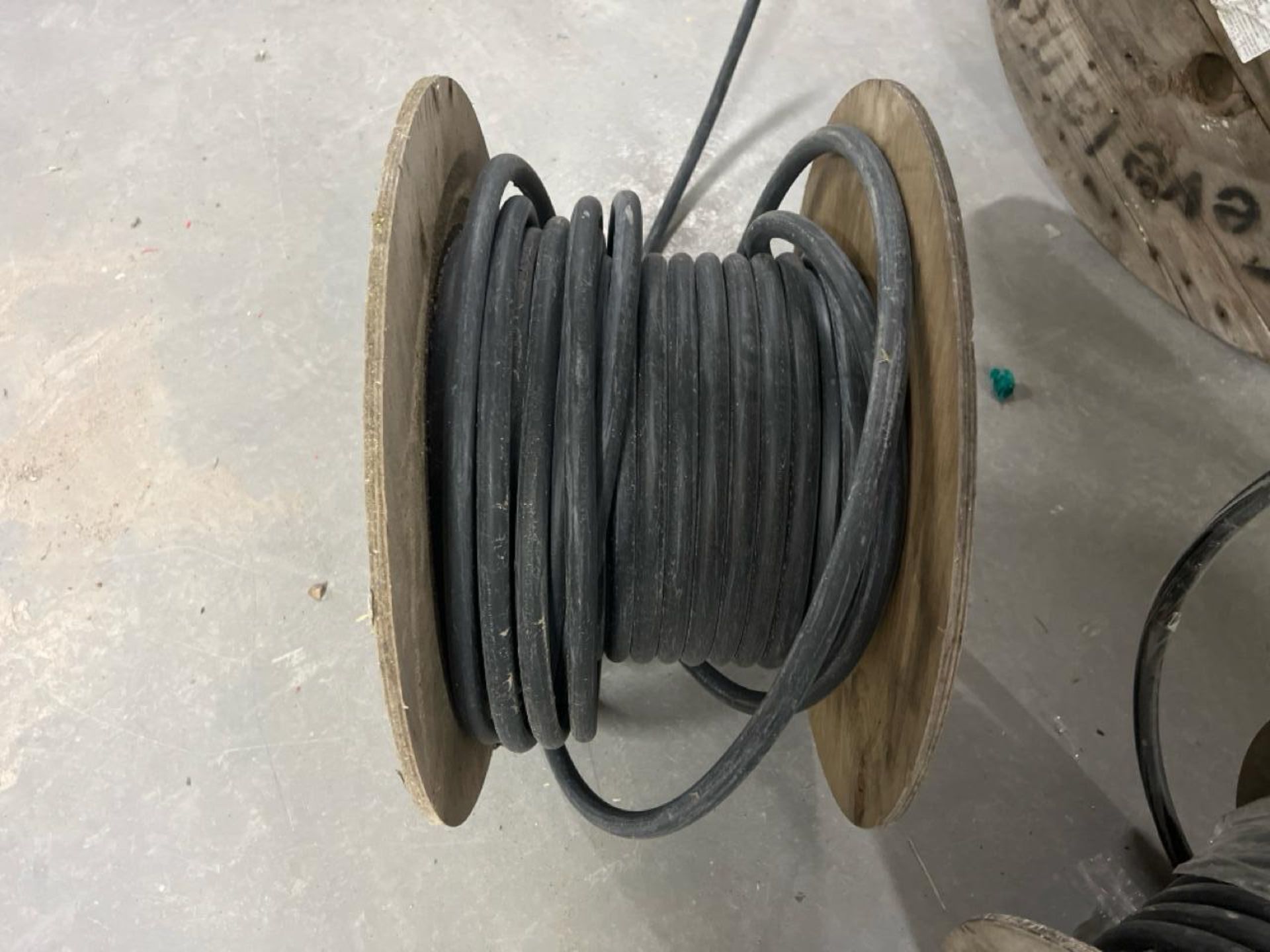 Roll Of Five Core Cable - Image 2 of 3