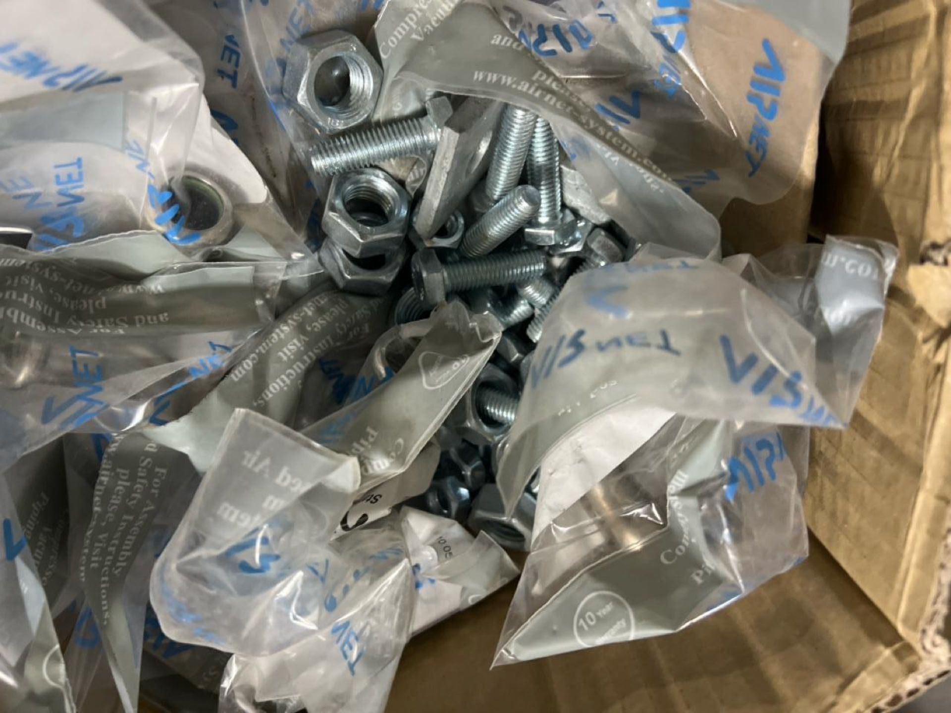 Pallet Of Assorted Metal Pipe Joinings And Fittings - Image 7 of 9