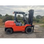 2011 Toyota 5 Tonne Diesel Forklift, 6100 Hours, 5m Full Free Lift, Side Shift