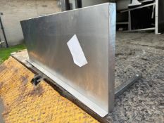 Wall shelf - No Reserve