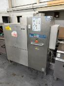 Mieko conveyor dishwasher