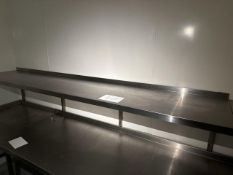 Wall shelf - No Reserve