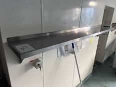 Wall Shelf - No Reserve