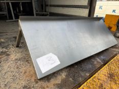 Wall shelf - No Reserve