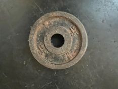 Pair Of 2.5Kg Metal Weight Plates - No Reserve