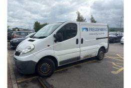2009 Vauxhall Vivaro white 2 litre diesel engine - No Reserve Signs of General Use Registration