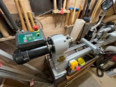 Record Power Coronet Herald Lathe No VAT around 2 years old very lightly used cost over £1100