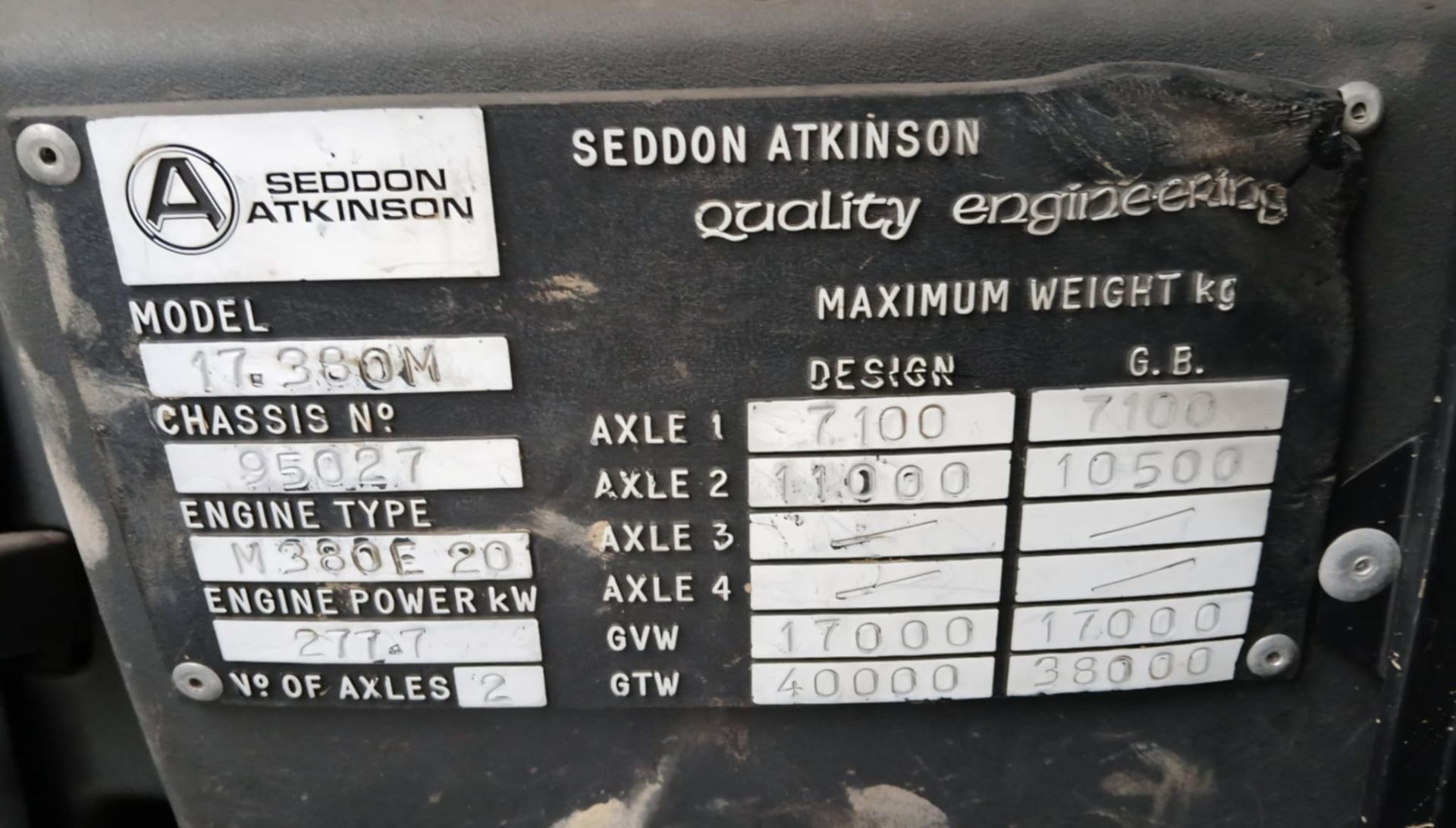 1997 Seddon Atkinson Tractor Unit Sleeper Cab, Reserve reduced 907,589 KM's VRN: P82XTL date of - Image 12 of 21