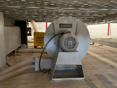 AES Dust Extractor installed January 2022 in excellent 
