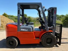 2018 Heli 4 Tonne Diesel Forklift ONLY 818 HOURS 3.9m Full Free Lift Triple Mast Side Shift