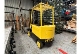Hyster E4.00XL Forklift  Model Year - 1995 Serial Number: C098D01558S  1070mm Carriage with Side