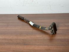 Hand Held Scabbler - Air - 3 Head - MA1406890