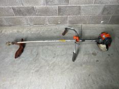 HUSQV 135R Brush Cutter - MA1004274
