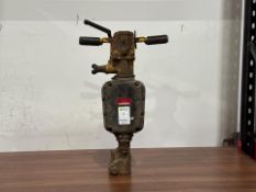 MacDonald Heavy Air Breaker - 19/0105/10031