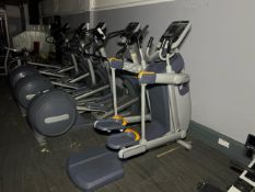 Precor USA 100i Adaptive Motion Trainer