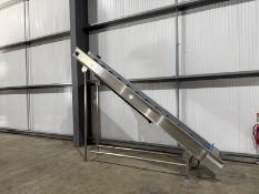 Elevator conveyor