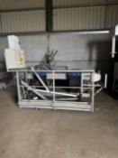 Inspection table with gantry