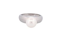Ring mit einer Perle im Durchmesser von 9,9mm, Ringgröße 57, Gewicht 5,5 Gramm, Sterlingsilber 925/