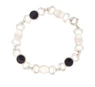 Armband mit 3 runden Onyx, Silber 925/- Sterlingsilber, Länge 18,5 cm, Gewicht 9,0 Gramm