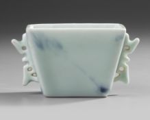 A CHINESE CELADON GLAZED CUP, 20TH CENTURY