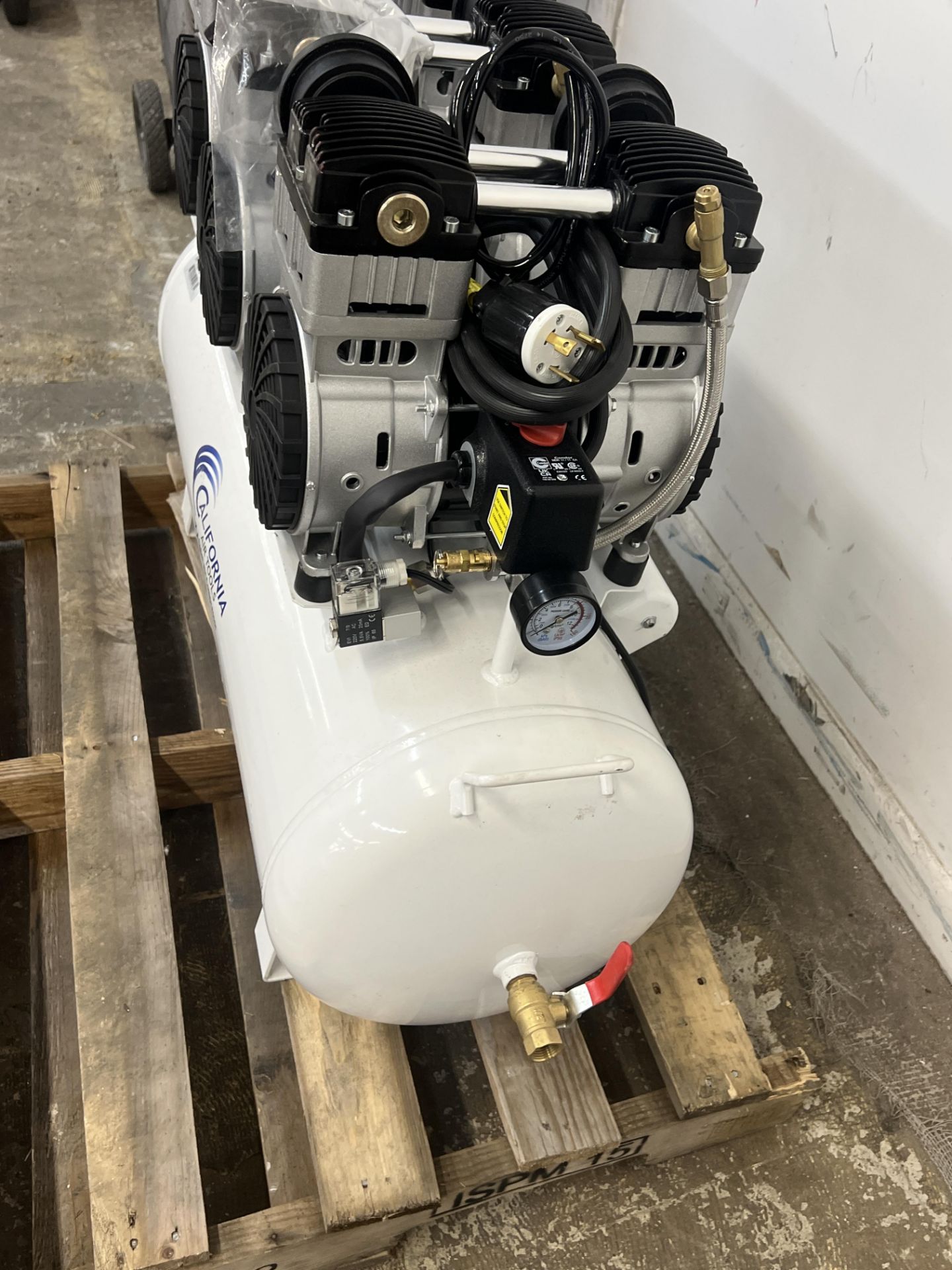 Cf22 Compressor California Air Ultra Quiet Compressor. Cat-20060CAD. Serial# 20060CAD ...