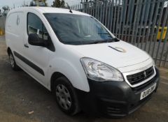 Peugeot Partner Blue HDI Professional L1 Mk2 (Ph1) (B9) Panel Van, Registration OU18 ONV, First