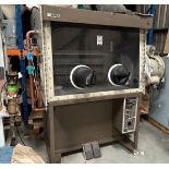 MBraun MB150B-G-1 Glove Box System with Integrated Gas Purification Unit (Location: Brentwood.
