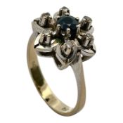 Ring 4,41g 750/- Weißgold mit 6 Diamanten ca. 0,10 ct. und Saphir, Ringgröße ca. 52