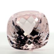 Morganith Cushion Schliff zu 74.61 ct.. Laenge 26.12 mm Breite 26.08 mm Hoehe 19.38 mm