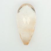 Rutilquarz Briolett 202.04 ct. 56.00 x 26.31 x 20.81 mm