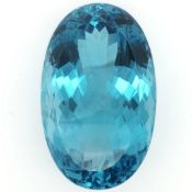 Topas Oval zu 186.24 ct.. Laenge 42 mm. Breite 22 mm. Hoehe 18 mm
