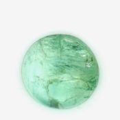 smaragd 12.73 ct.. Laenge 14.95 mm. Hoehe 7.21 mm