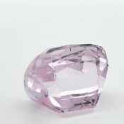 Kunzit eckig facettiert 36.45 ct Breite: 16.40 mm Laenge: 18.90 mm Hoehe: 14.10 mm