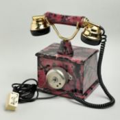 Edelstein Telefon aus Rodonit Messing ca. Laenge 12.6 x Breite 16.4 x Hoehe 26. mm