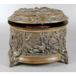 figurale Schmuckschatulle