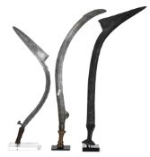 Ensemble de 3 armes de type faucilles Binja/Bandia/Nsakara, lames courbées à extrémités élargies lan
