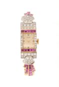 Belmar, montre-bracelet 2 ors 375 sertie de saphirs roses et de diamants, années 1940-50 Mouvement