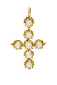 Pendentif croix XIXe s., or serti de diamants taille ancienne, quelques restes d'émail noir autour d