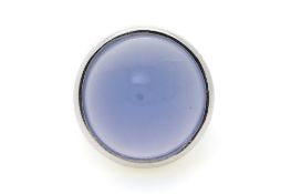 Bague or gris 750 sertie d'un cabochon de calcédoine, doigt 46-6, 16g